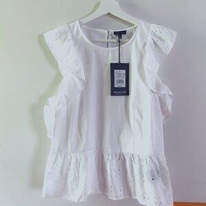 Who What Wear White Cotton Top. Size M. NWT.